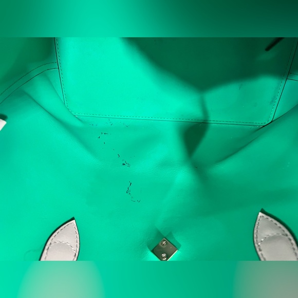 Kate Spade Kaci Small Tote bag EUC - Picture 6 of 9